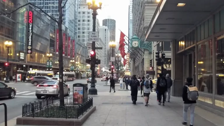 How to Travel from Nampa to Chicago: All Transportation Options